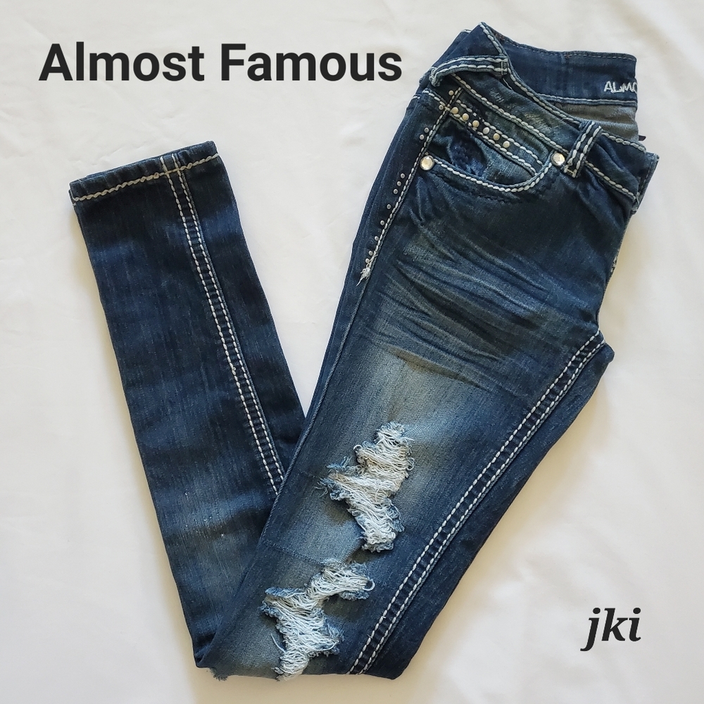 Almost Famous Women's Distress Skinny Jeans